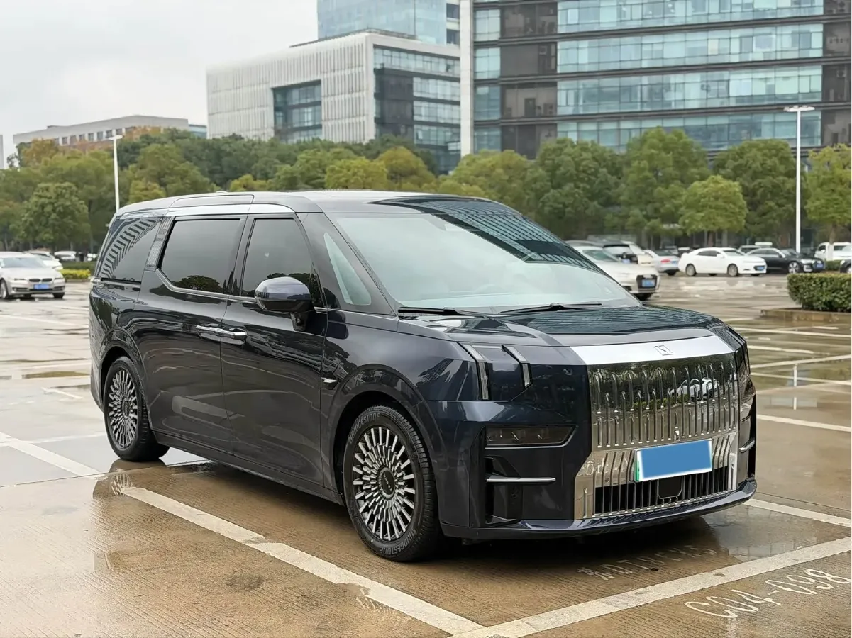 2022 Zeekr 009 BEV 116KWH,autocango,china used car exporter,china ev exporter,chinese used car exporter,chinese used ev exporter