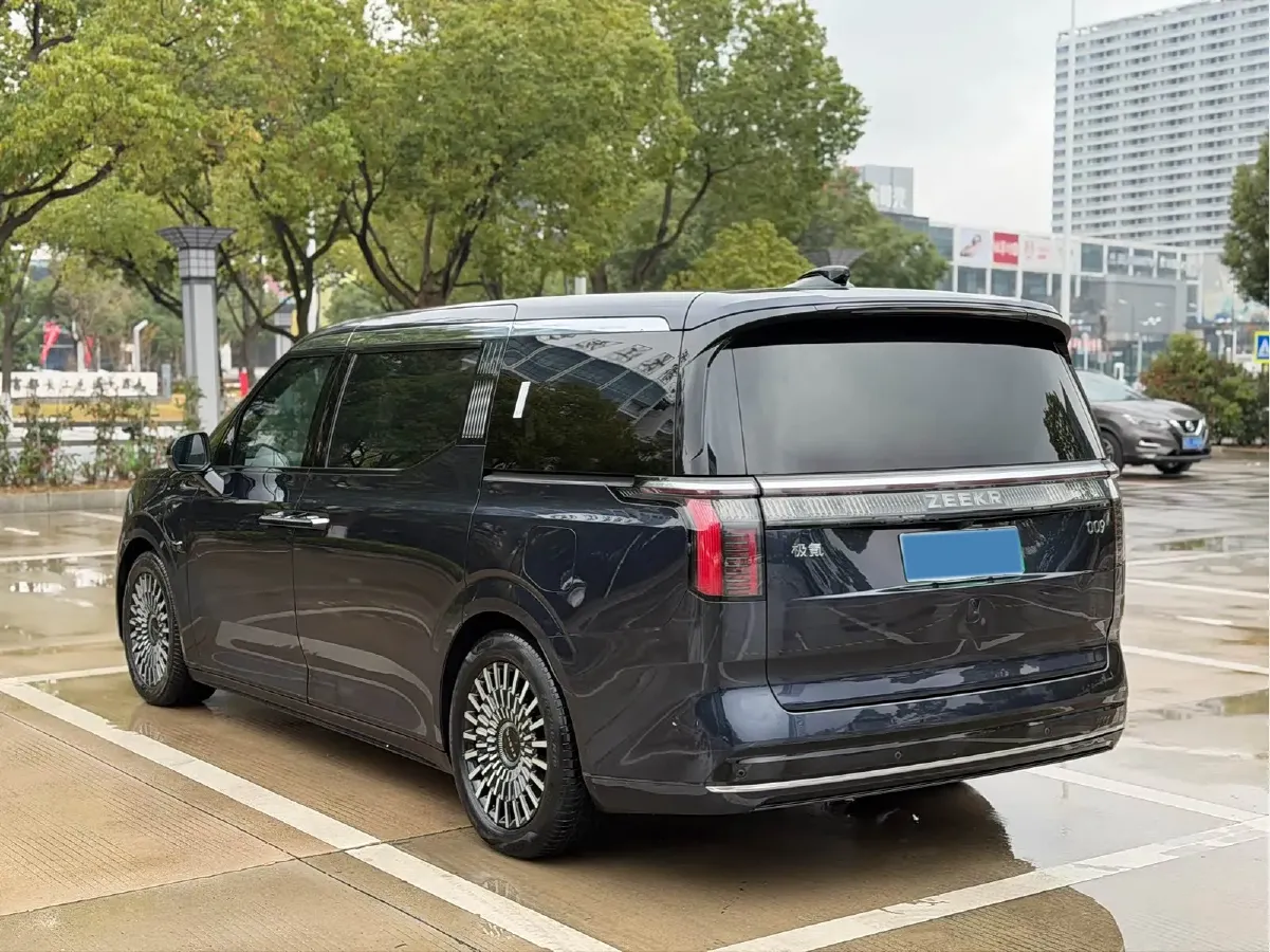 2022 Zeekr 009 BEV 116KWH,autocango,china used car exporter,china ev exporter,chinese used car exporter,chinese used ev exporter