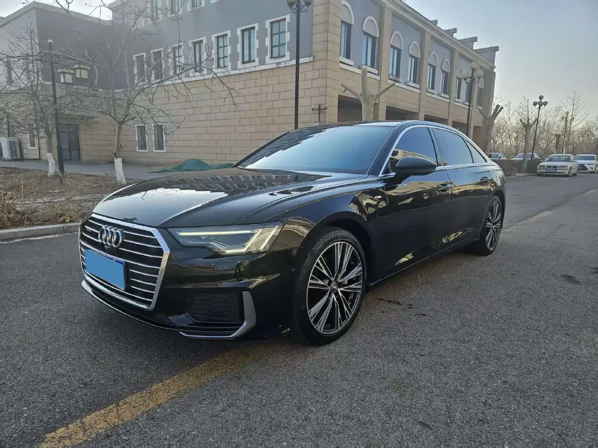 2021 Audi A6L 2.0T 224HP L4 7DCT