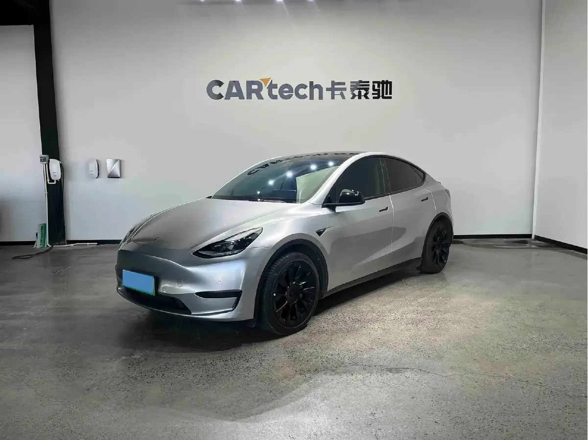 2022 Tesla Model Y BEV 60KWH