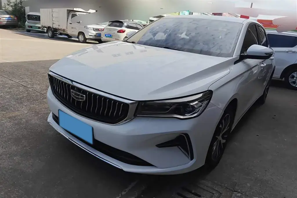 2022 Geely Emgrand 1.5L 114HP L4 5MT