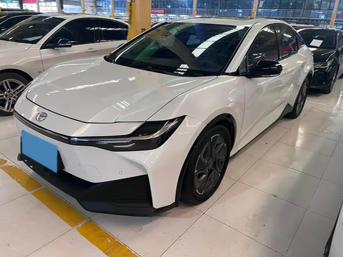 2023 Toyota bZ3 BEV 49.92KWH,autocango,china used car exporter,china ev exporter,chinese used car exporter,chinese used ev exporter