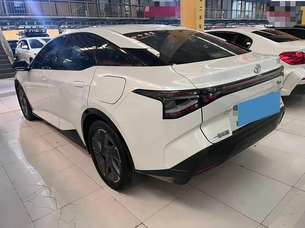 2023 Toyota bZ3 BEV 49.92KWH,autocango,china used car exporter,china ev exporter,chinese used car exporter,chinese used ev exporter