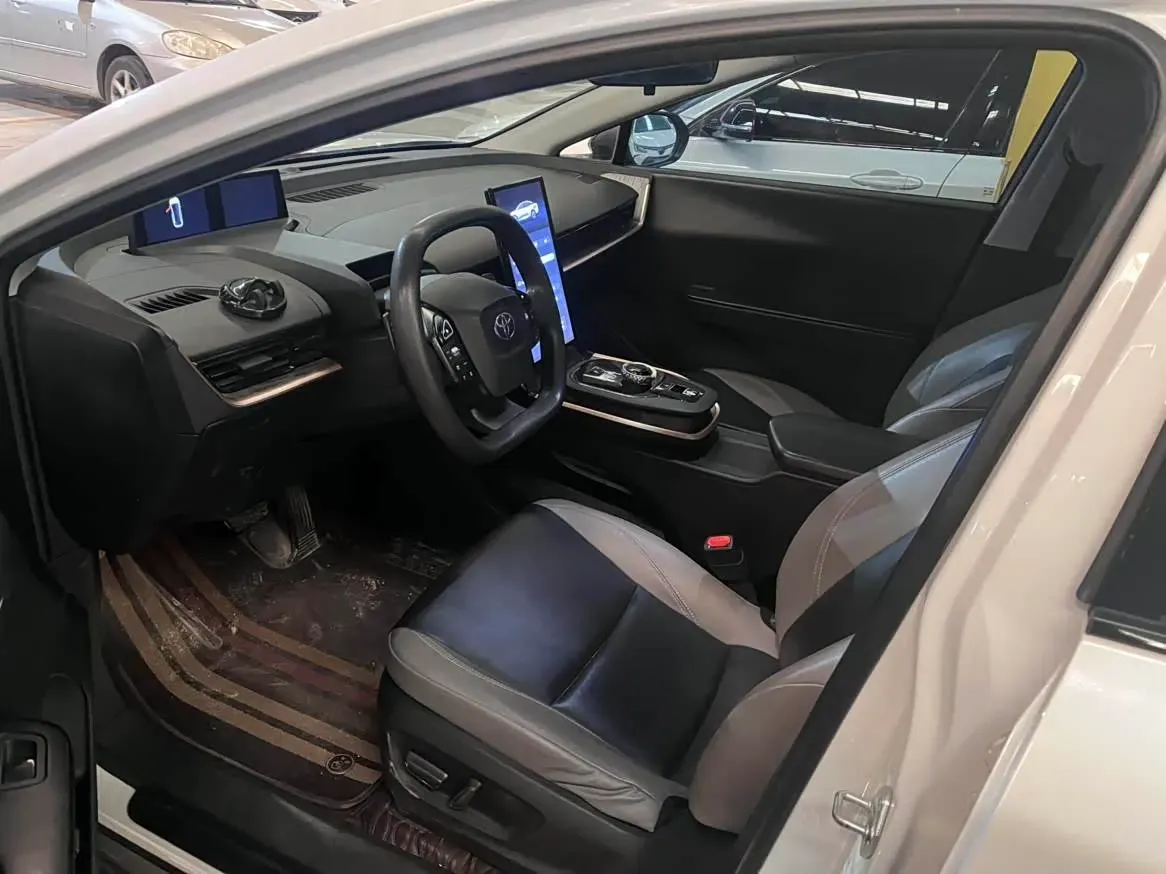 2023 Toyota bZ3 BEV 49.92KWH,autocango,china used car exporter,china ev exporter,chinese used car exporter,chinese used ev exporter
