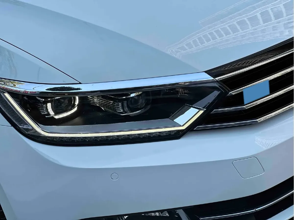 2018 Volkswagen Alltrack 2.0T 220HP L4 6DCT,autocango,china used car exporter,china ev exporter,chinese used car exporter,chinese used ev exporter