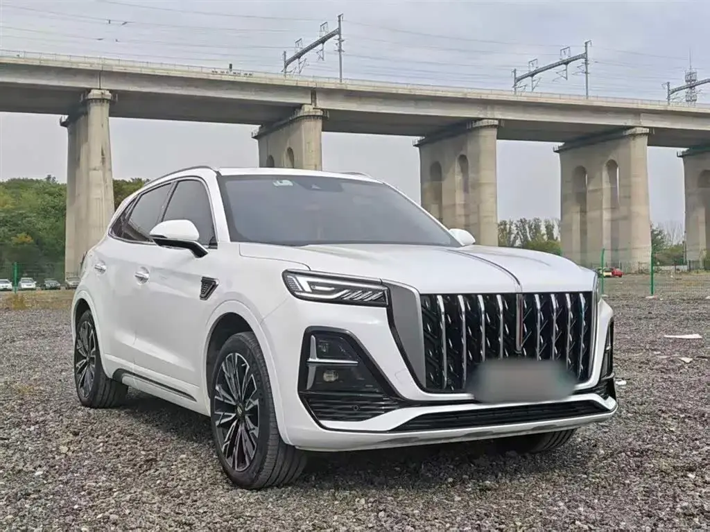 2023 HongQi HS5 2.0T 252HP L4 8AT