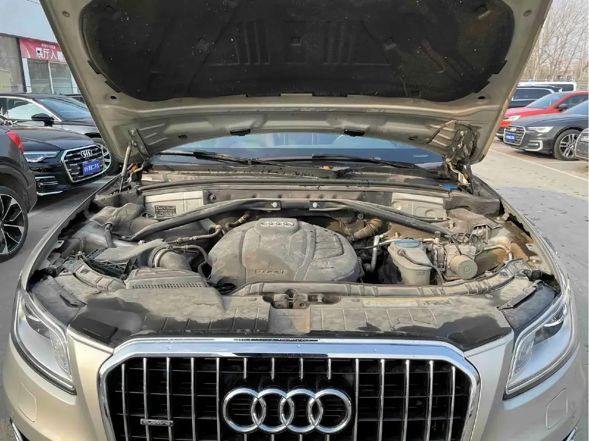 2015 Audi Q5 2.0T 224HP L4 8AT,autocango,china used car exporter,china ev exporter,chinese used car exporter,chinese used ev exporter