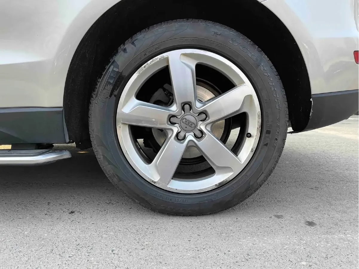 2015 Audi Q5 2.0T 224HP L4 8AT,autocango,china used car exporter,china ev exporter,chinese used car exporter,chinese used ev exporter