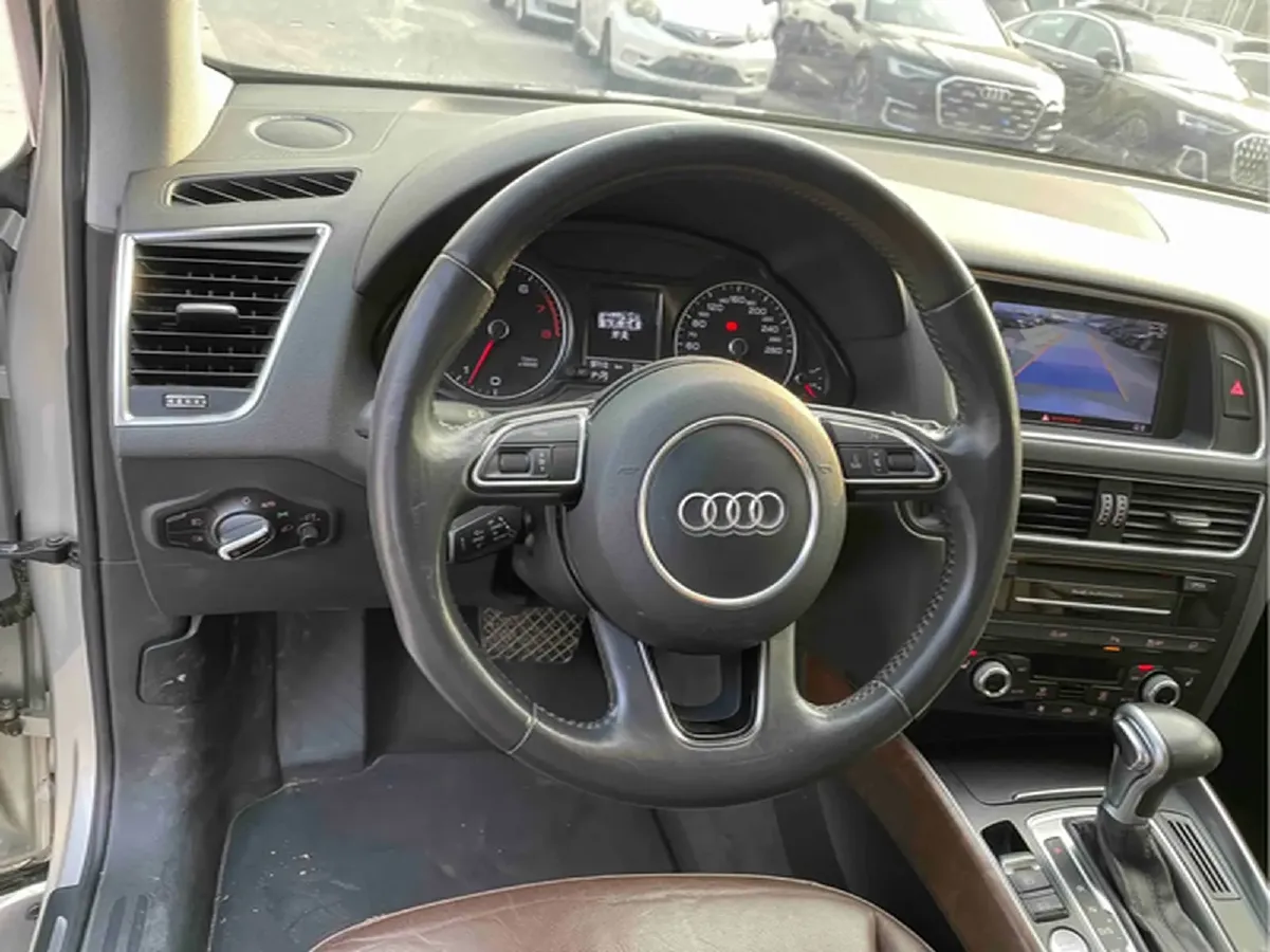 2015 Audi Q5 2.0T 224HP L4 8AT,autocango,china used car exporter,china ev exporter,chinese used car exporter,chinese used ev exporter