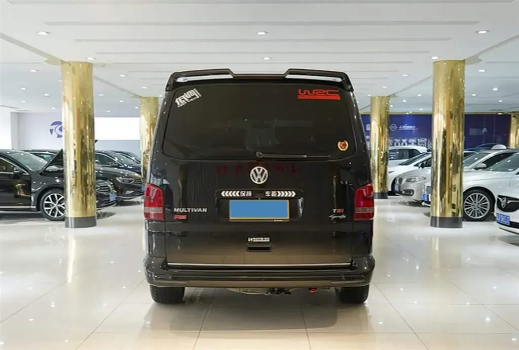 2016 Volkswagen Multivan 2.0T 204HP L4 7DCT,autocango,china used car exporter,china ev exporter,chinese used car exporter,chinese used ev exporter