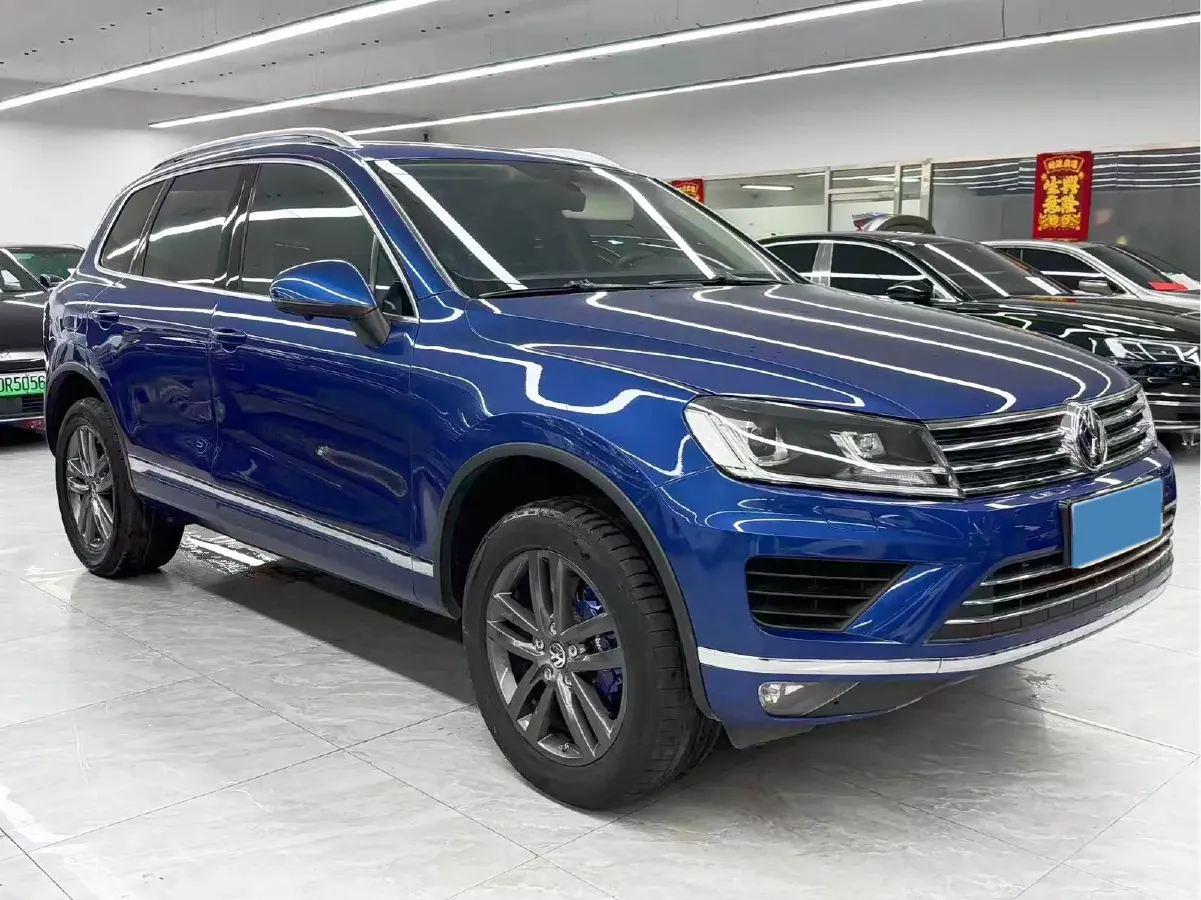 2017 Volkswagen Touareg 3.0T 320HP V6 8AT,autocango,china used car exporter,china ev exporter,chinese used car exporter,chinese used ev exporter