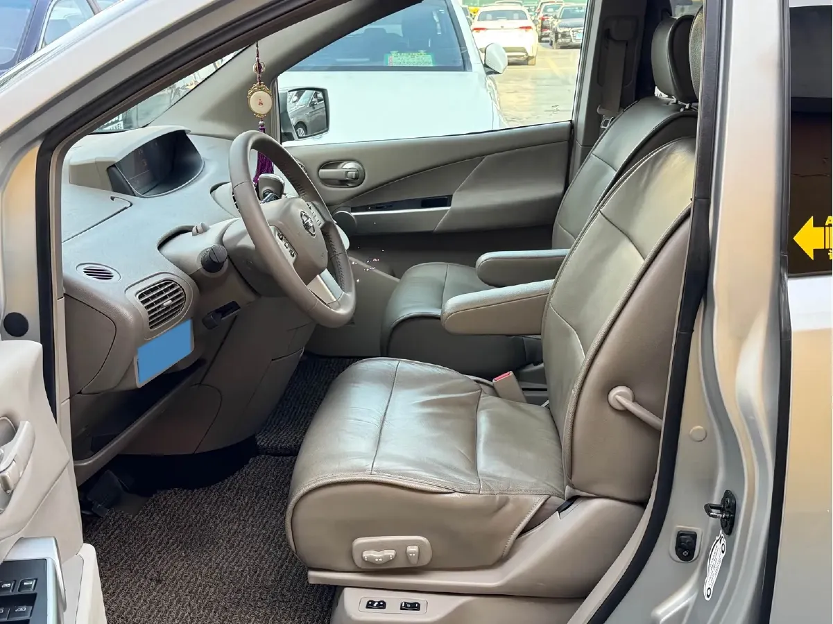 2006 Nissan Quest 3.5L 232HP V6 5AT,autocango,china used car exporter,china ev exporter,chinese used car exporter,chinese used ev exporter