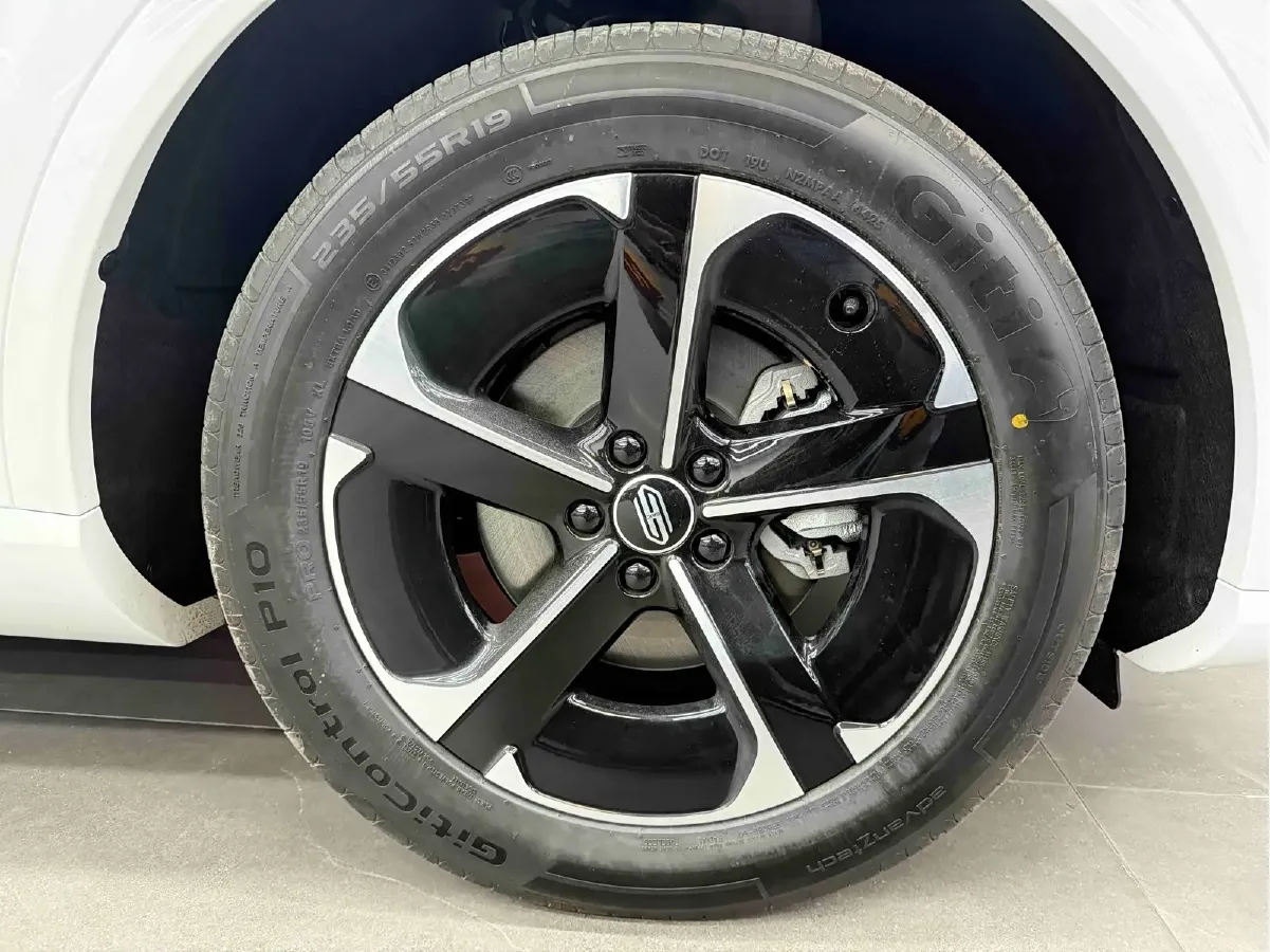 2025 ShangJie Shangjie H5 REEV 98HP REEV,autocango,china used car exporter,china ev exporter,chinese used car exporter,chinese used ev exporter