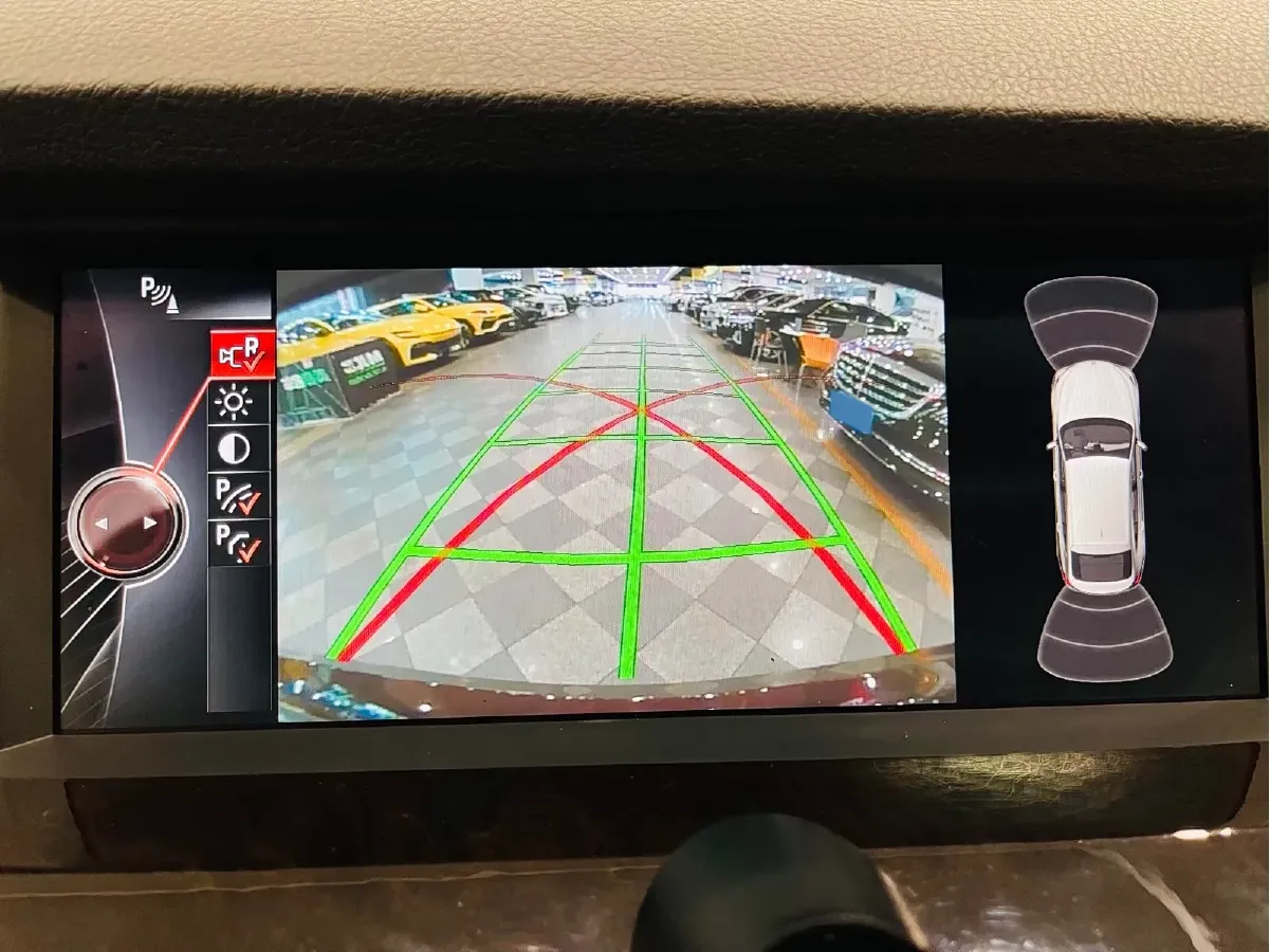 2015 BMW 5 Series GT 2.0T 245HP L4 8AT,autocango,china used car exporter,china ev exporter,chinese used car exporter,chinese used ev exporter