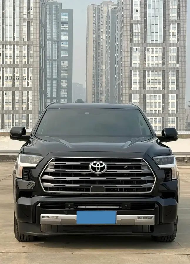 2023 HongQi H5 1.8T 197HP L4 8AT