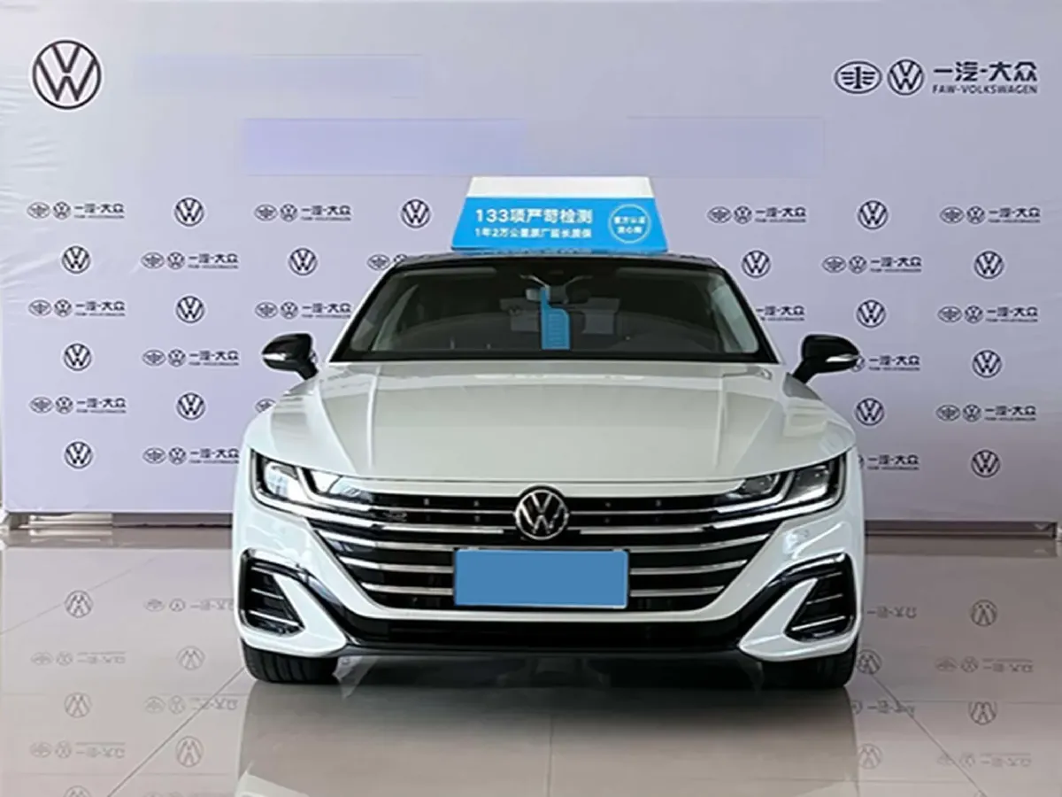 2024 Volkswagen CC 2.0T 220HP L4 7DCT,autocango,china used car exporter,china ev exporter,chinese used car exporter,chinese used ev exporter