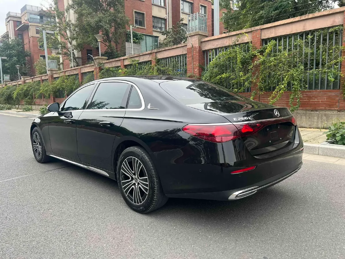 2024 Mercedes-Benz E Class 2.0T 204HP L4 9AT,autocango,china used car exporter,china ev exporter,chinese used car exporter,chinese used ev exporter