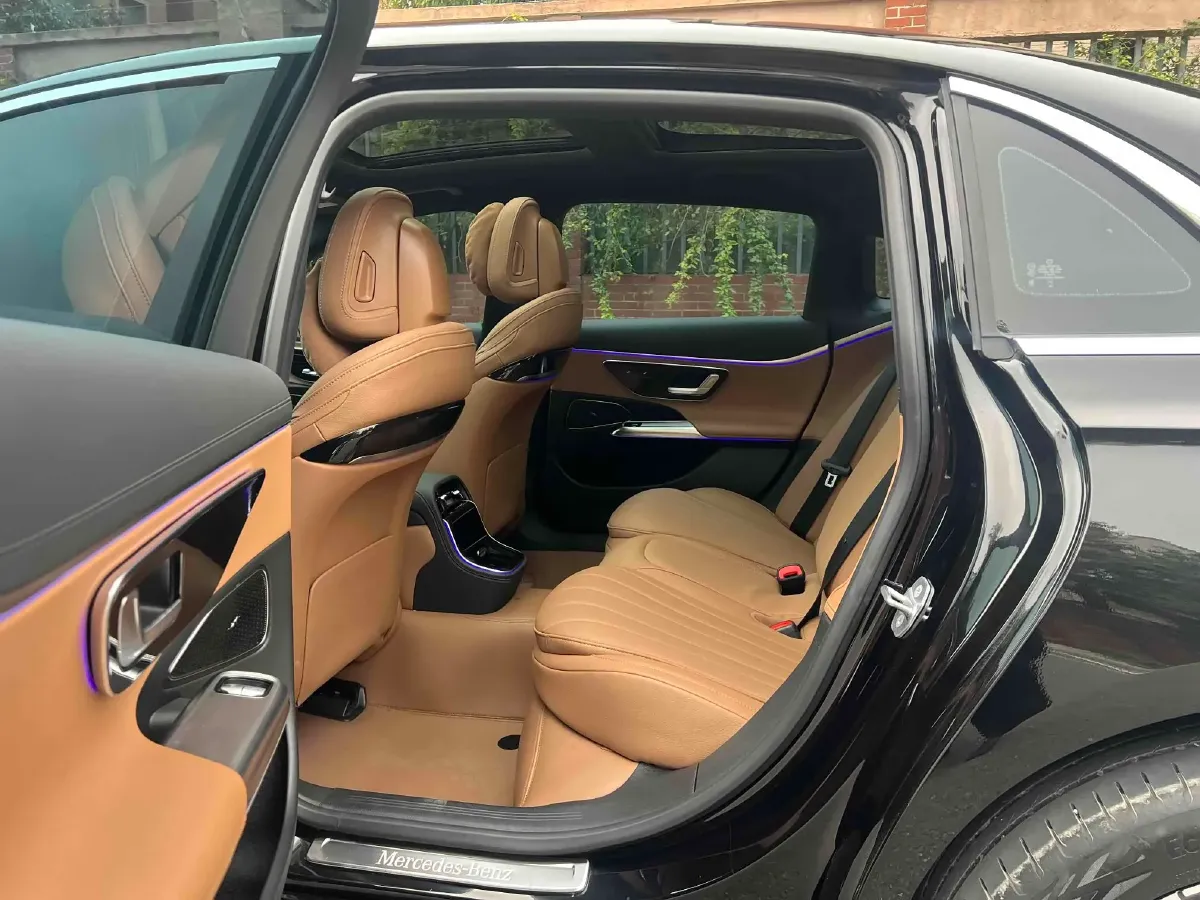 2024 Mercedes-Benz E Class 2.0T 204HP L4 9AT,autocango,china used car exporter,china ev exporter,chinese used car exporter,chinese used ev exporter