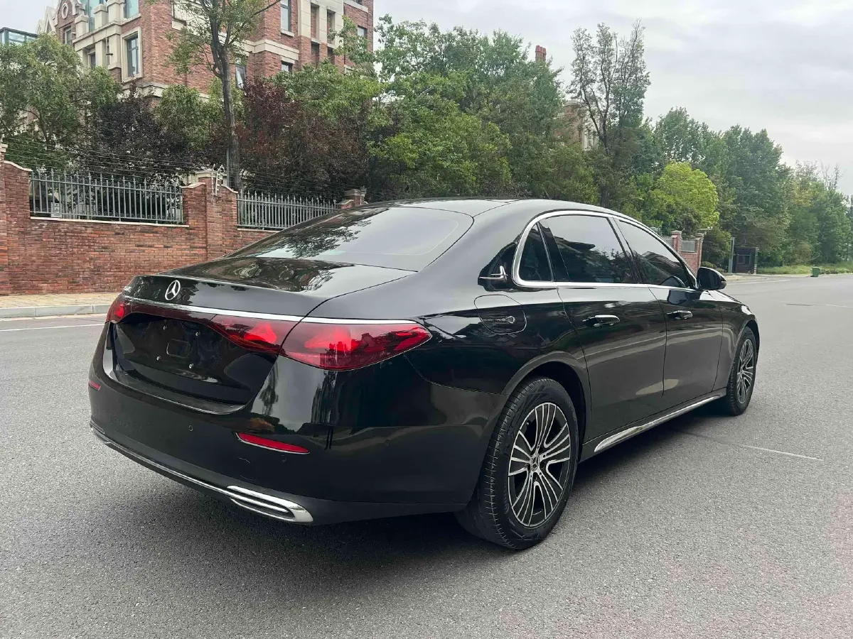 2024 Mercedes-Benz E Class 2.0T 204HP L4 9AT,autocango,china used car exporter,china ev exporter,chinese used car exporter,chinese used ev exporter