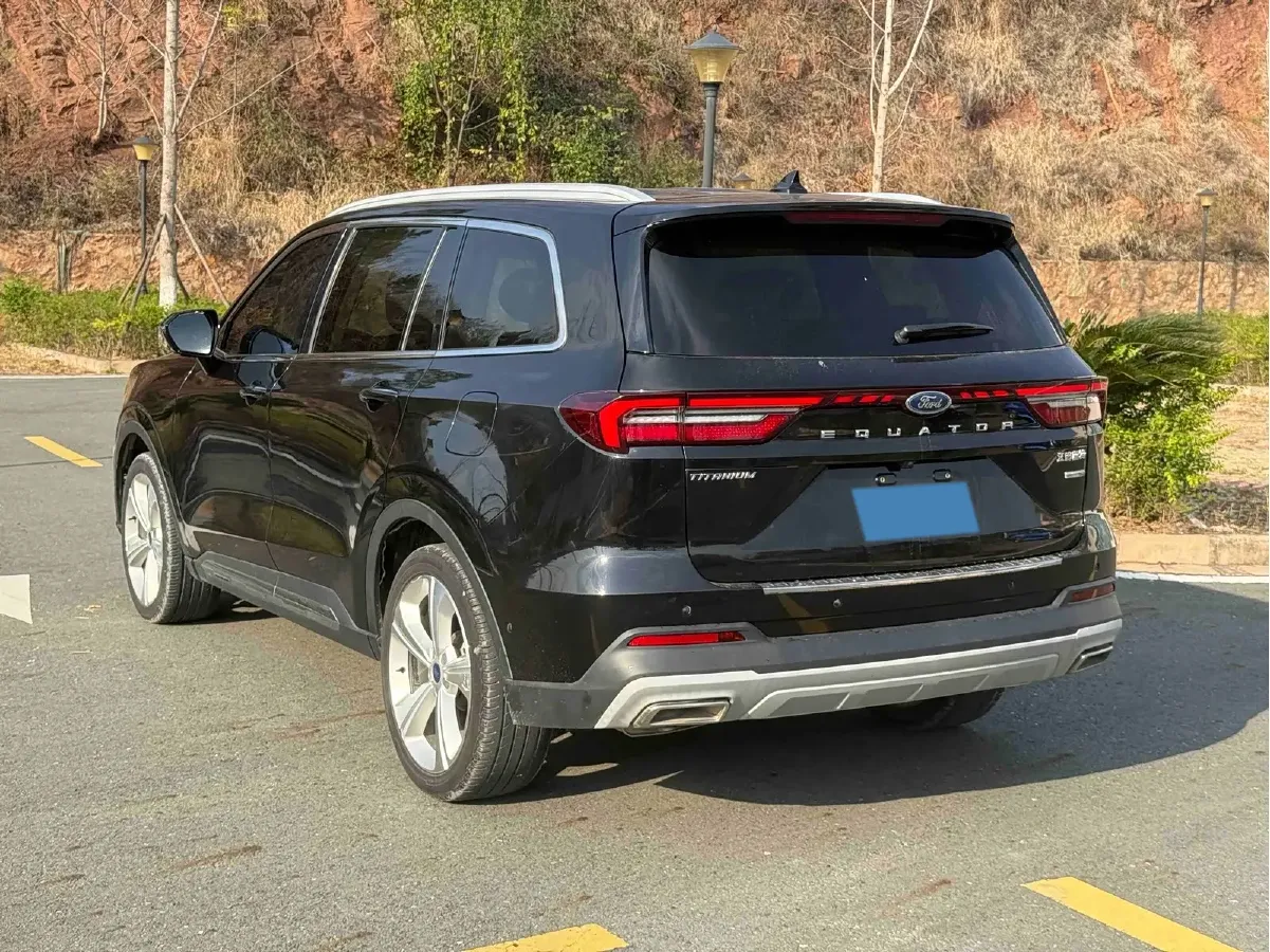 2021 Ford Equator 2.0T 224HP L4 6DCT,autocango,china used car exporter,china ev exporter,chinese used car exporter,chinese used ev exporter