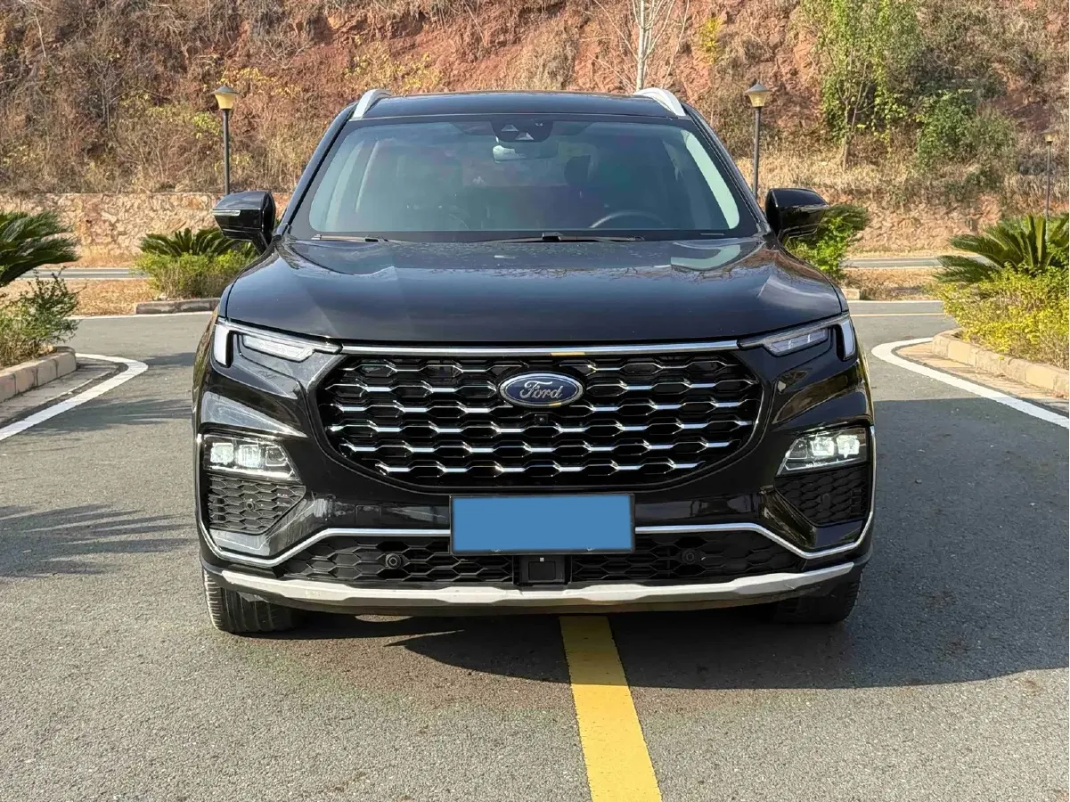2021 Ford Equator 2.0T 224HP L4 6DCT,autocango,china used car exporter,china ev exporter,chinese used car exporter,chinese used ev exporter