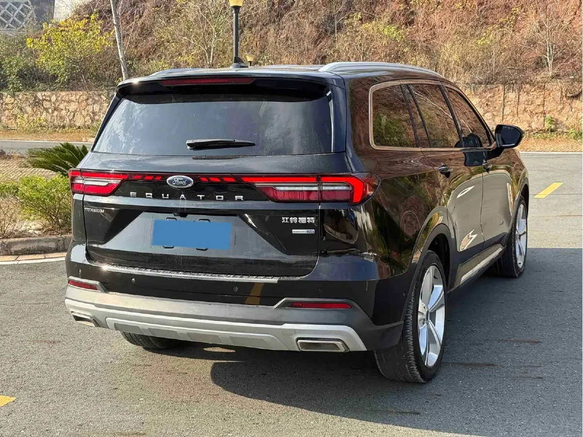 2021 Ford Equator 2.0T 224HP L4 6DCT,autocango,china used car exporter,china ev exporter,chinese used car exporter,chinese used ev exporter