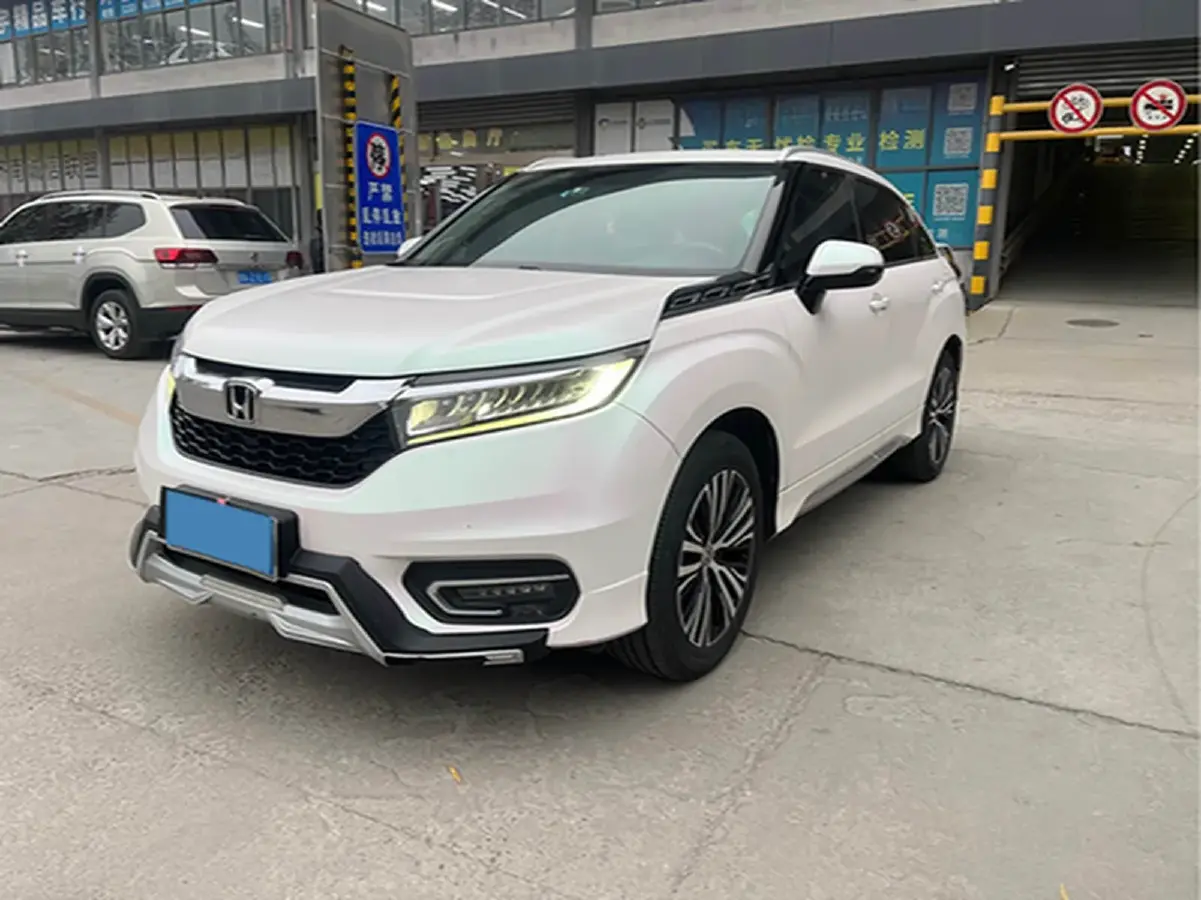 2017 Honda Avancier 2.0T 272HP L4 9AT
