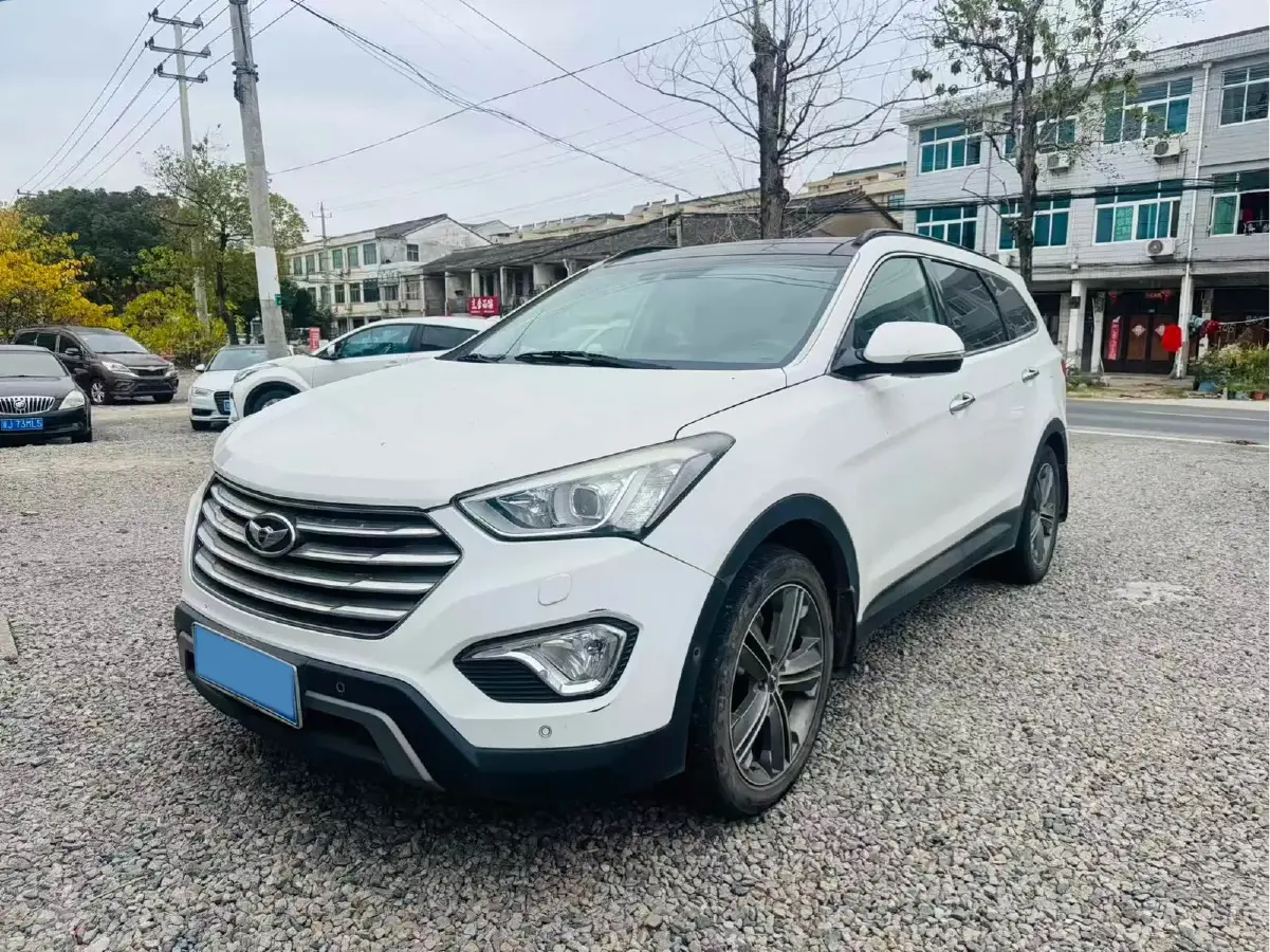 2013 Hyundai Grand SantaFe 3.0L 264HP V6 6AT