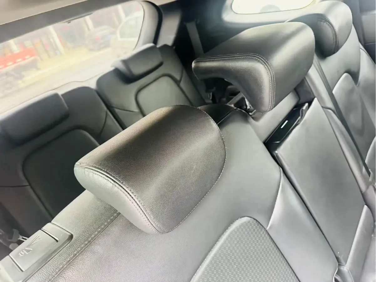 2013 Hyundai Grand SantaFe 3.0L 264HP V6 6AT,autocango,china used car exporter,china ev exporter,chinese used car exporter,chinese used ev exporter