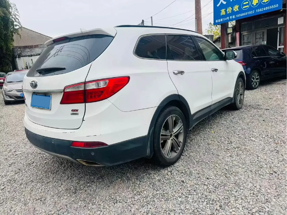 2013 Hyundai Grand SantaFe 3.0L 264HP V6 6AT,autocango,china used car exporter,china ev exporter,chinese used car exporter,chinese used ev exporter