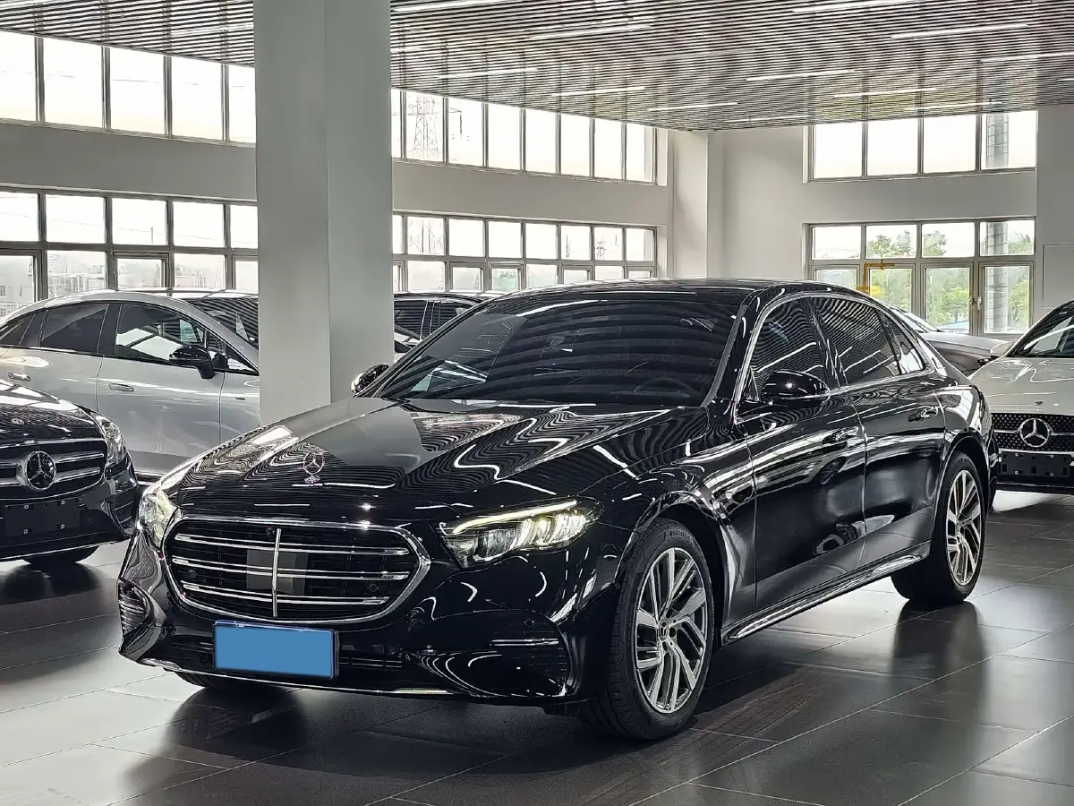 2025 Mercedes-Benz E Class 2.0T 258HP L4 9AT