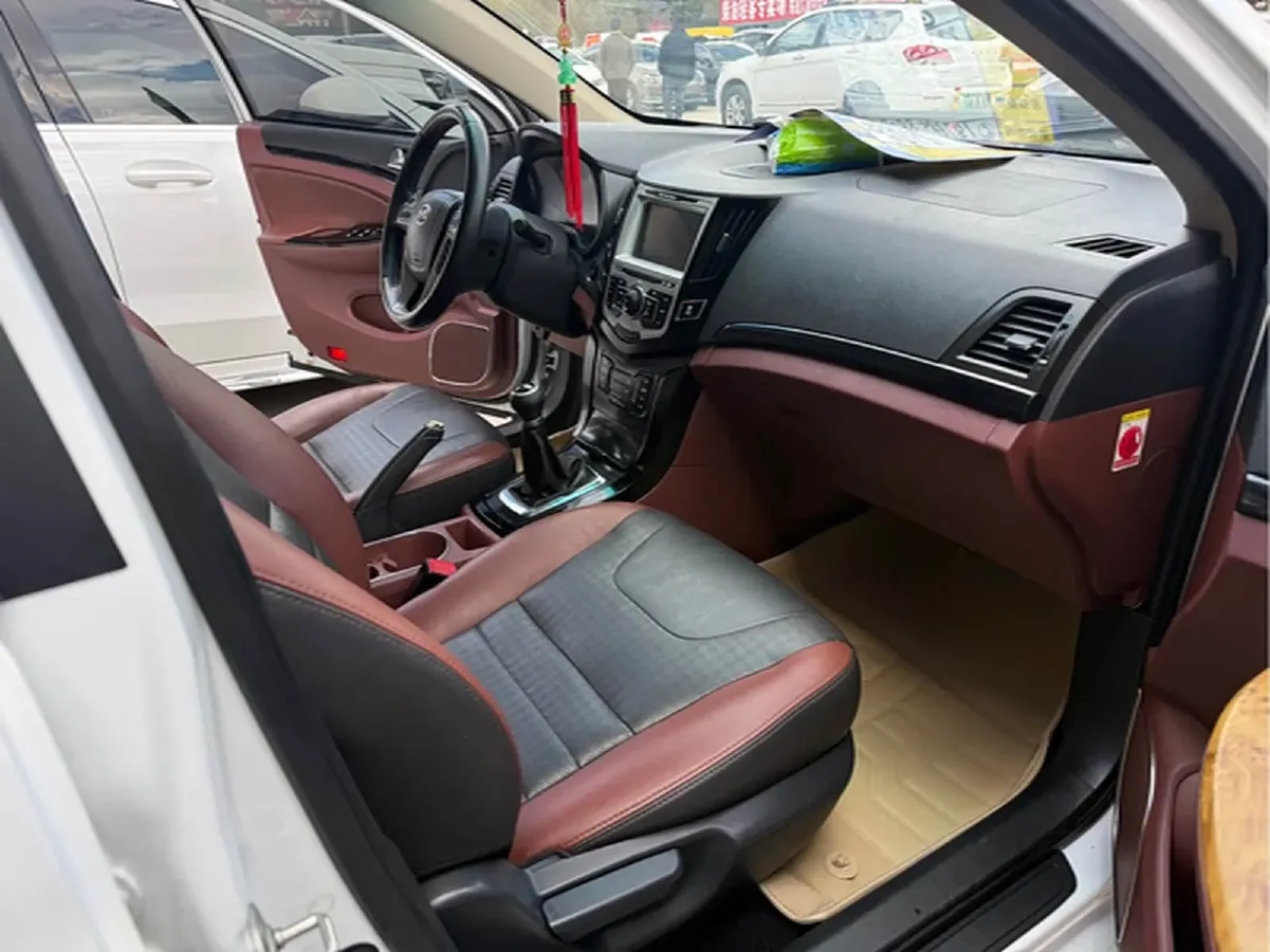 2015 BYD SuRui 1.5L 109HP L4 5MT,autocango,china used car exporter,china ev exporter,chinese used car exporter,chinese used ev exporter