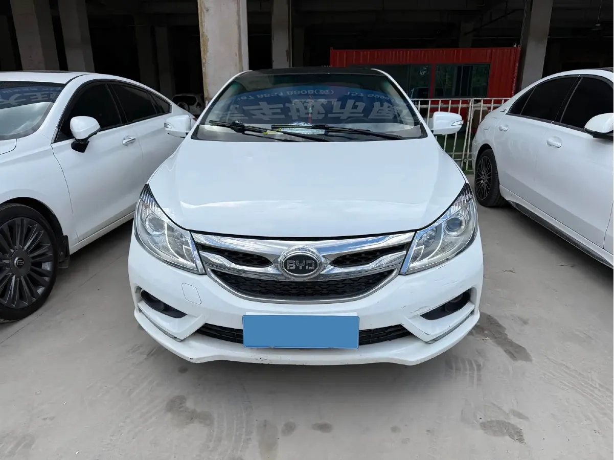 2015 BYD SuRui 1.5L 109HP L4 5MT,autocango,china used car exporter,china ev exporter,chinese used car exporter,chinese used ev exporter