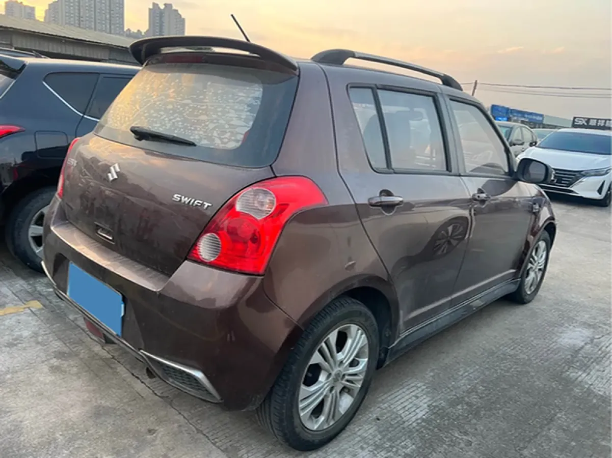2014 Suzuki Swift 1.5L 103HP L4 4AT,autocango,china used car exporter,china ev exporter,chinese used car exporter,chinese used ev exporter