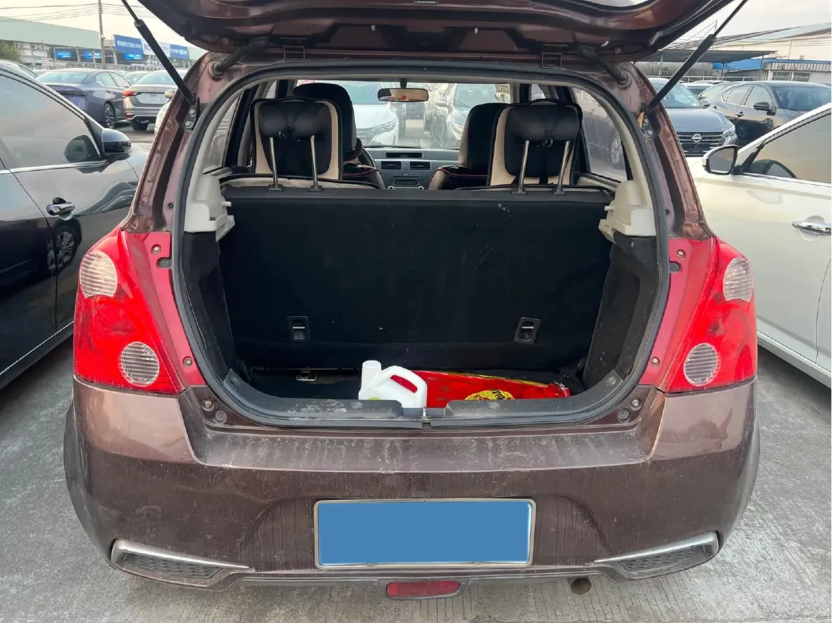 2014 Suzuki Swift 1.5L 103HP L4 4AT,autocango,china used car exporter,china ev exporter,chinese used car exporter,chinese used ev exporter