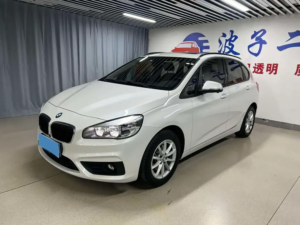 2016 BMW 2 Series Wagon 1.5T 136HP L3 6AT,autocango,china used car exporter,china ev exporter,chinese used car exporter,chinese used ev exporter