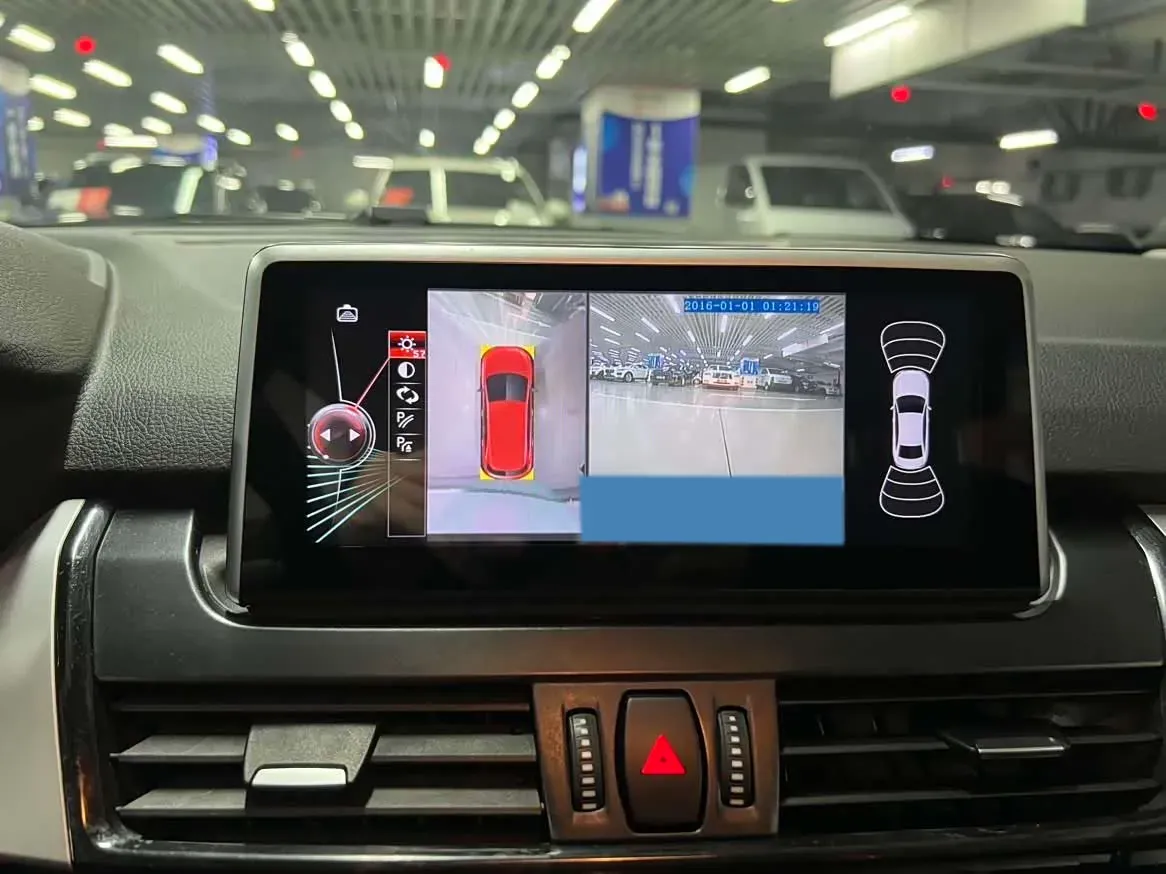 2016 BMW 2 Series Wagon 1.5T 136HP L3 6AT,autocango,china used car exporter,china ev exporter,chinese used car exporter,chinese used ev exporter