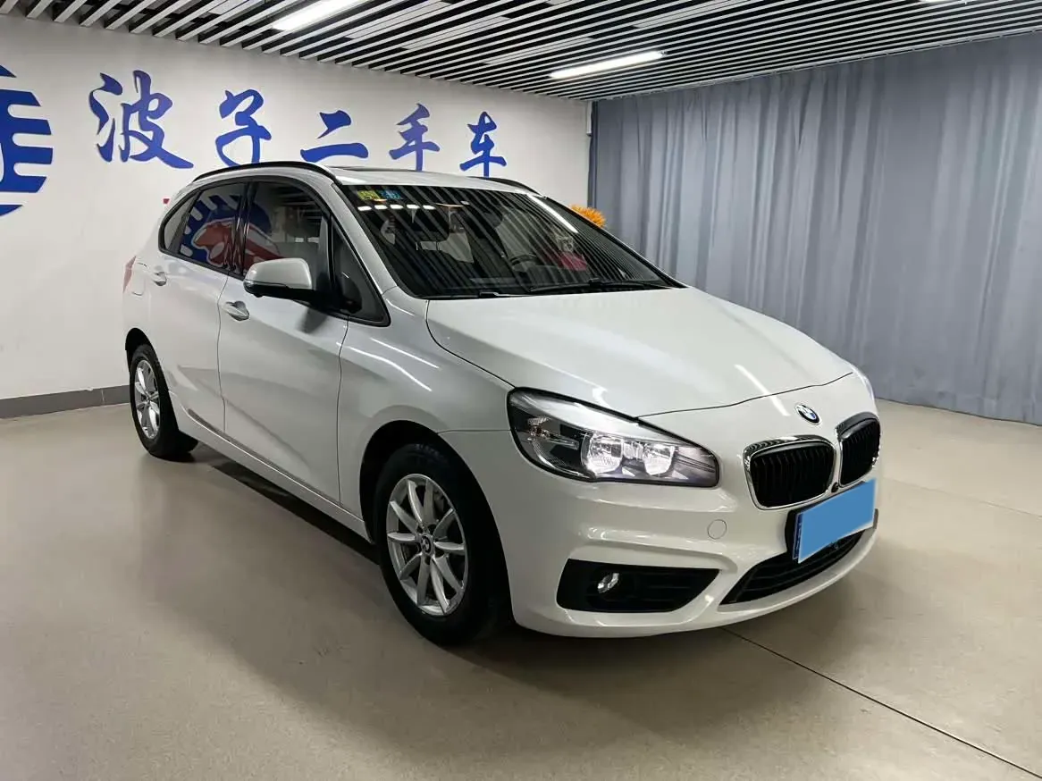 2016 BMW 2 Series Wagon 1.5T 136HP L3 6AT,autocango,china used car exporter,china ev exporter,chinese used car exporter,chinese used ev exporter