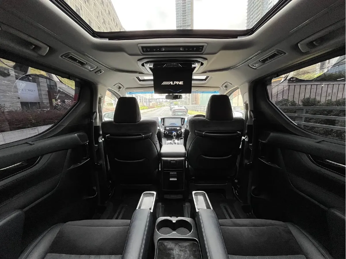 2019 Toyota Vellfire 2.5L 117HP L4 E-CVT Hybrid,autocango,china used car exporter,china ev exporter,chinese used car exporter,chinese used ev exporter