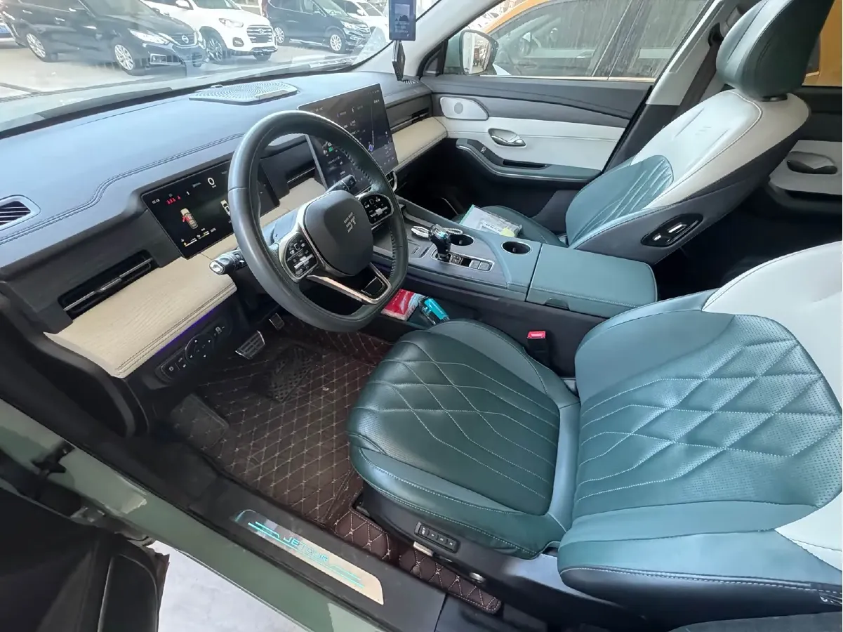 2024 Jetour ShanHai L9 1.5T 156HP L4 2DHT PHEV 19.43KWH,autocango,china used car exporter,china ev exporter,chinese used car exporter,chinese used ev exporter