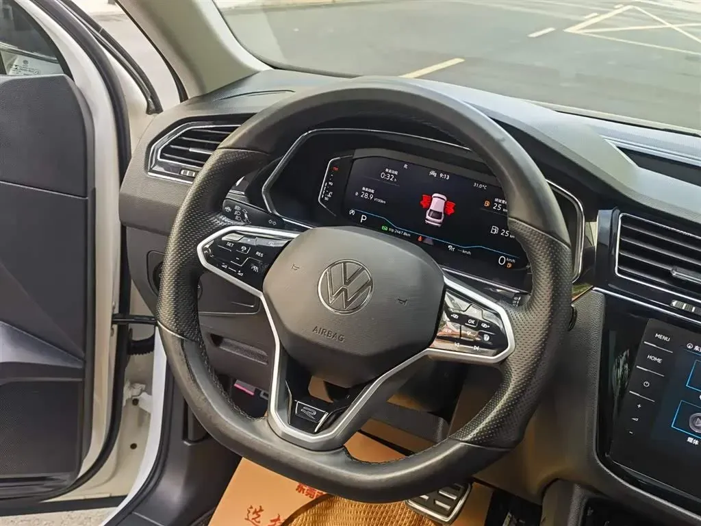 2021 Volkswagen Tiguan X 2.0T 186HP L4 7DCT,autocango,china used car exporter,china ev exporter,chinese used car exporter,chinese used ev exporter