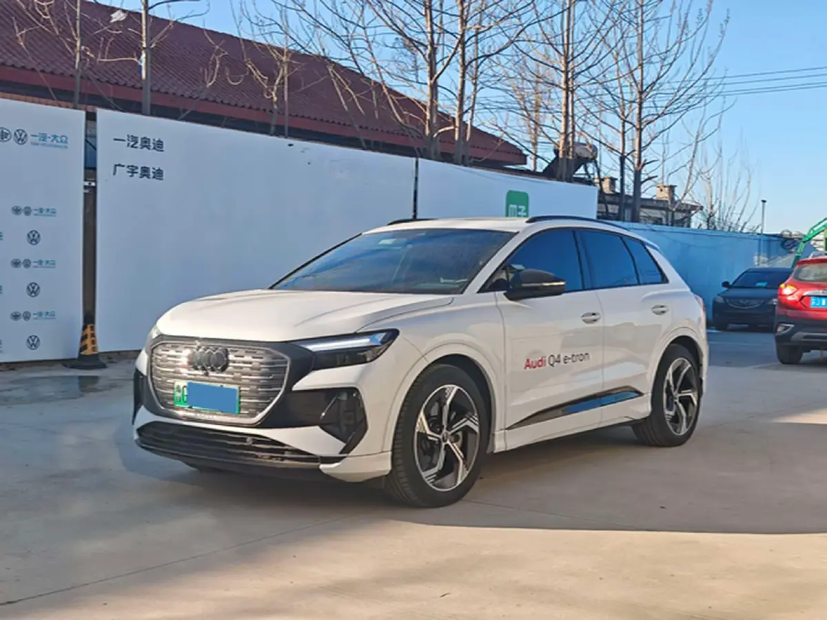 2024 Audi Q4 e-tron BEV 84.8KWH