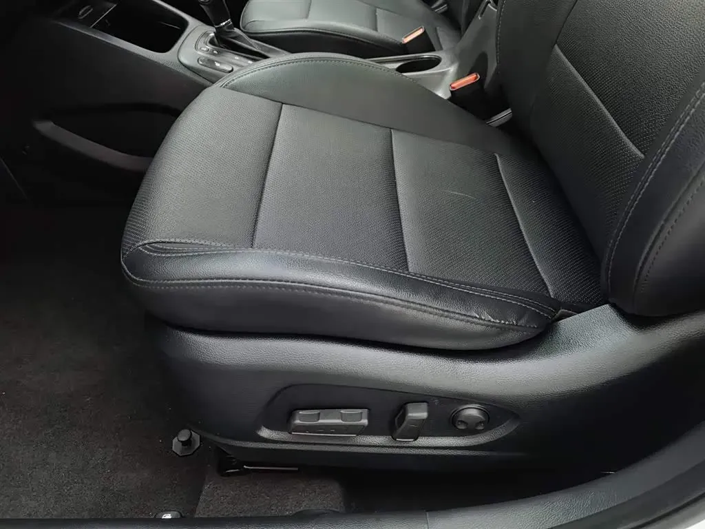 2014 Kia K3S 1.6L 128HP L4 6AT,autocango,china used car exporter,china ev exporter,chinese used car exporter,chinese used ev exporter