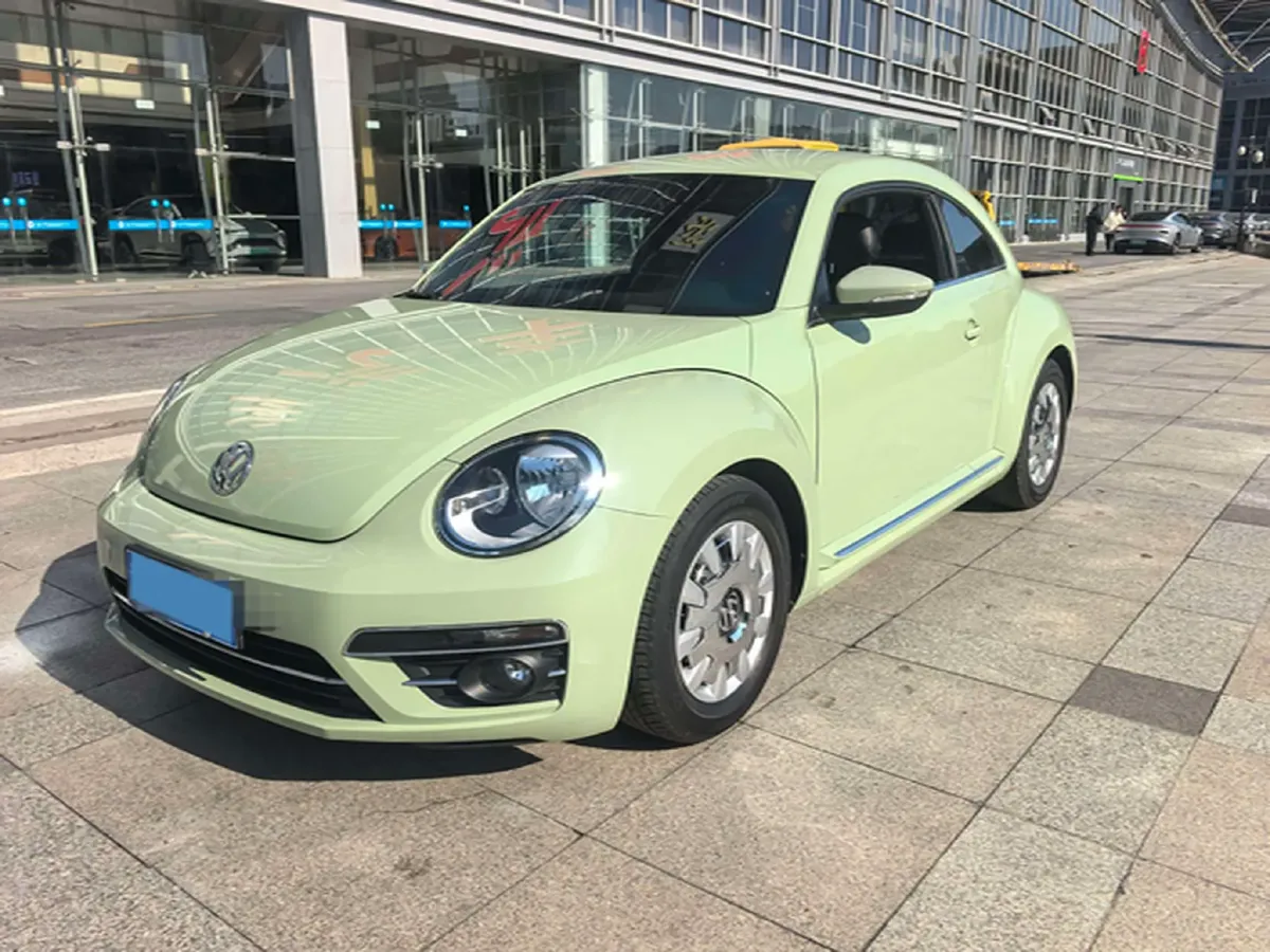 2017 Volkswagen Beetle 1.2T 105HP L4 7DCT,autocango,china used car exporter,china ev exporter,chinese used car exporter,chinese used ev exporter
