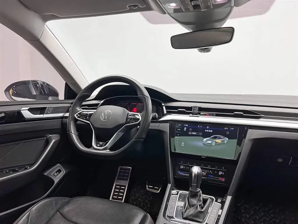 2021 Volkswagen CC 2.0T 220HP L4 7DCT,autocango,china used car exporter,china ev exporter,chinese used car exporter,chinese used ev exporter