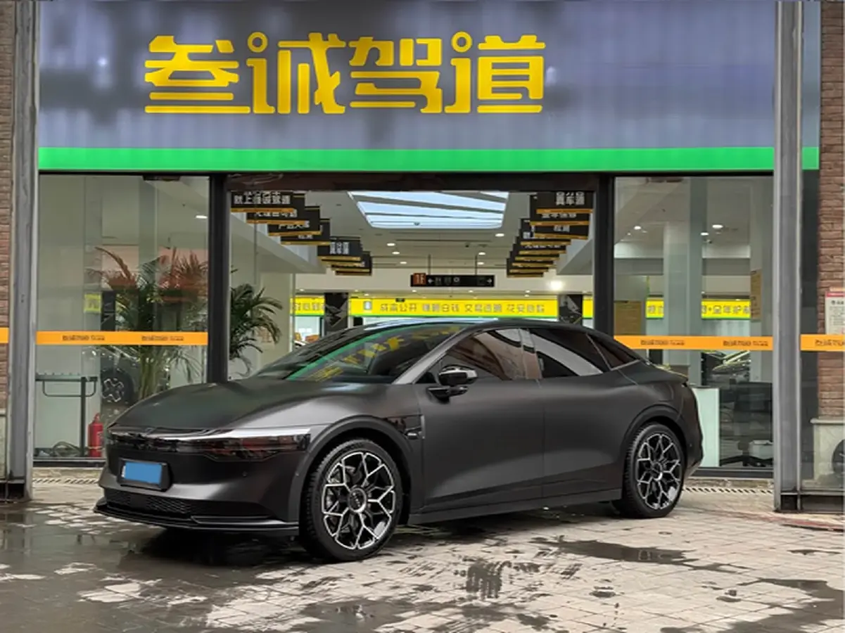 2024 Zeekr 007 BEV 75KWH