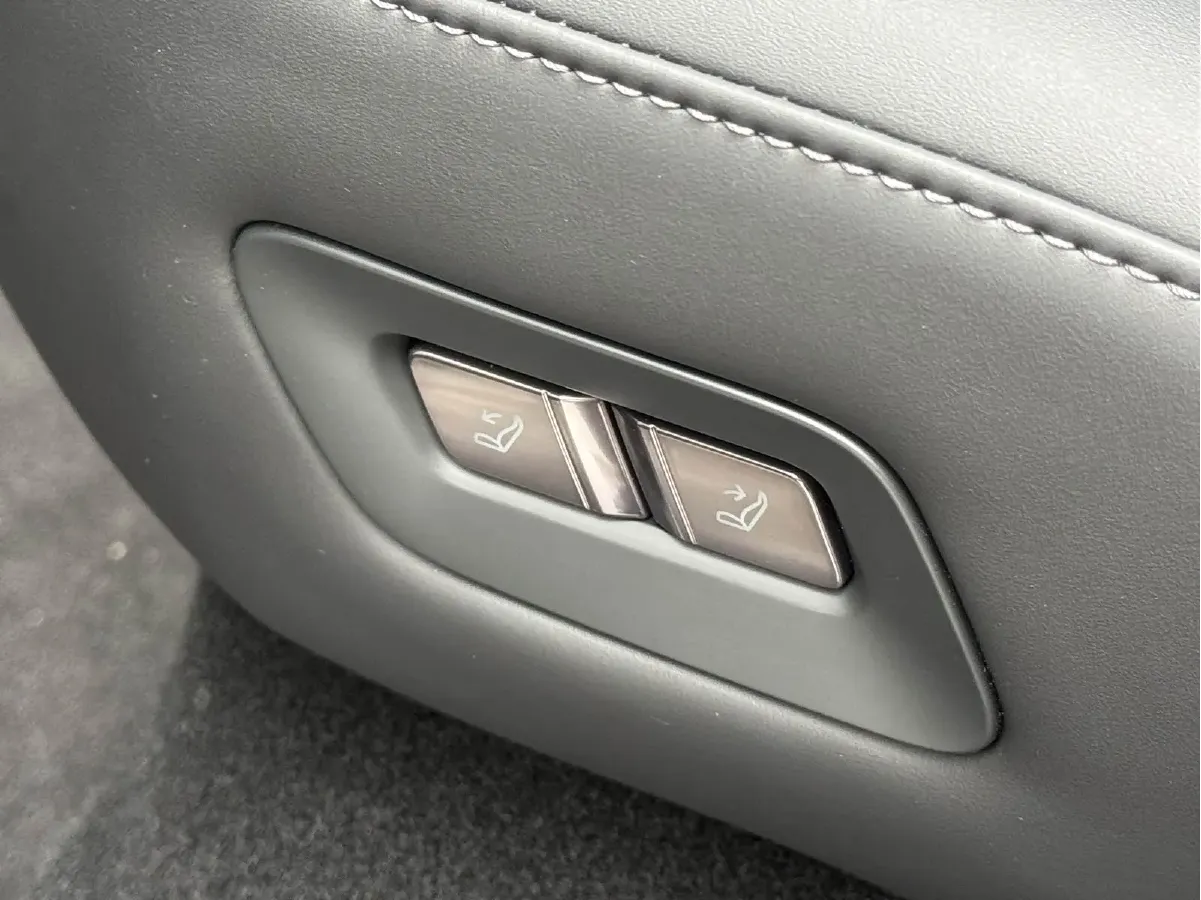 2024 Zeekr 007 BEV 75KWH,autocango,china used car exporter,china ev exporter,chinese used car exporter,chinese used ev exporter