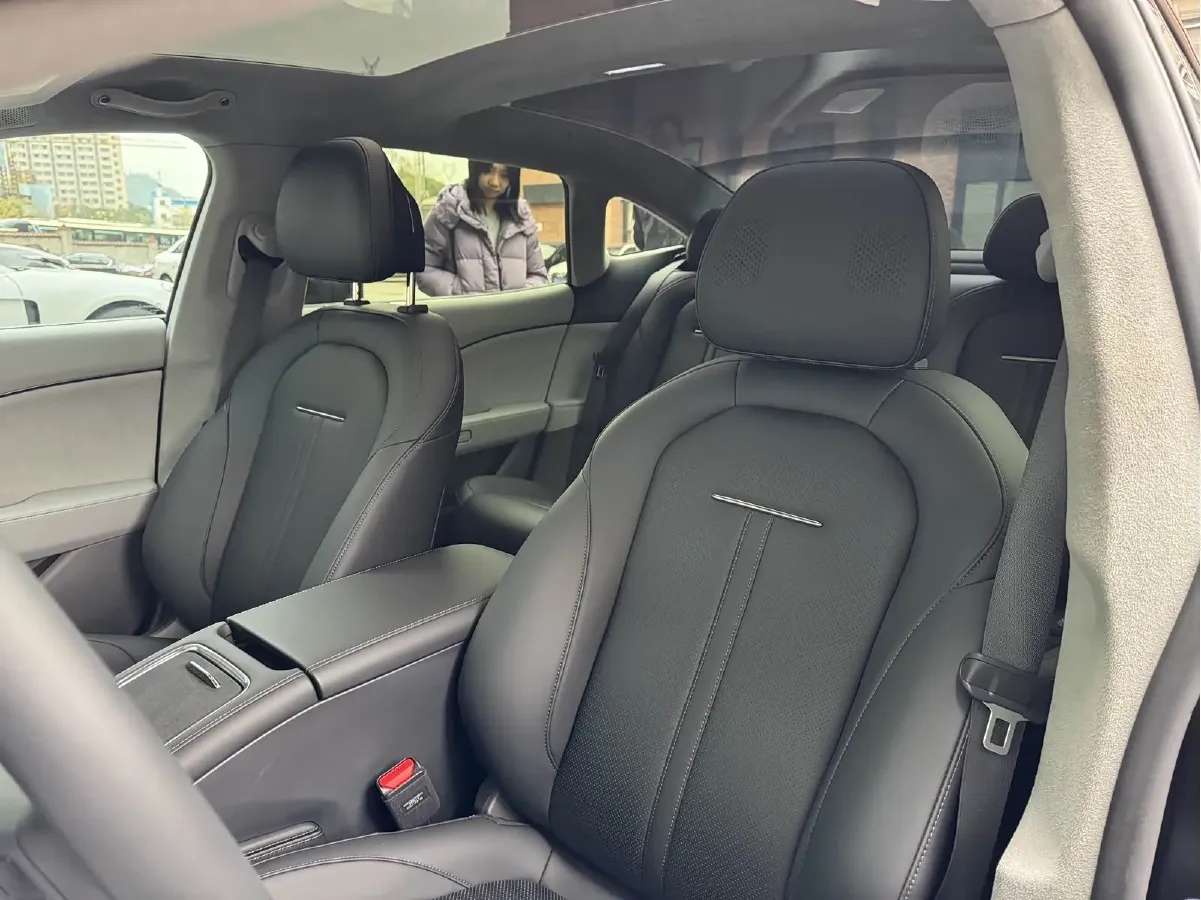 2024 Zeekr 007 BEV 75KWH,autocango,china used car exporter,china ev exporter,chinese used car exporter,chinese used ev exporter