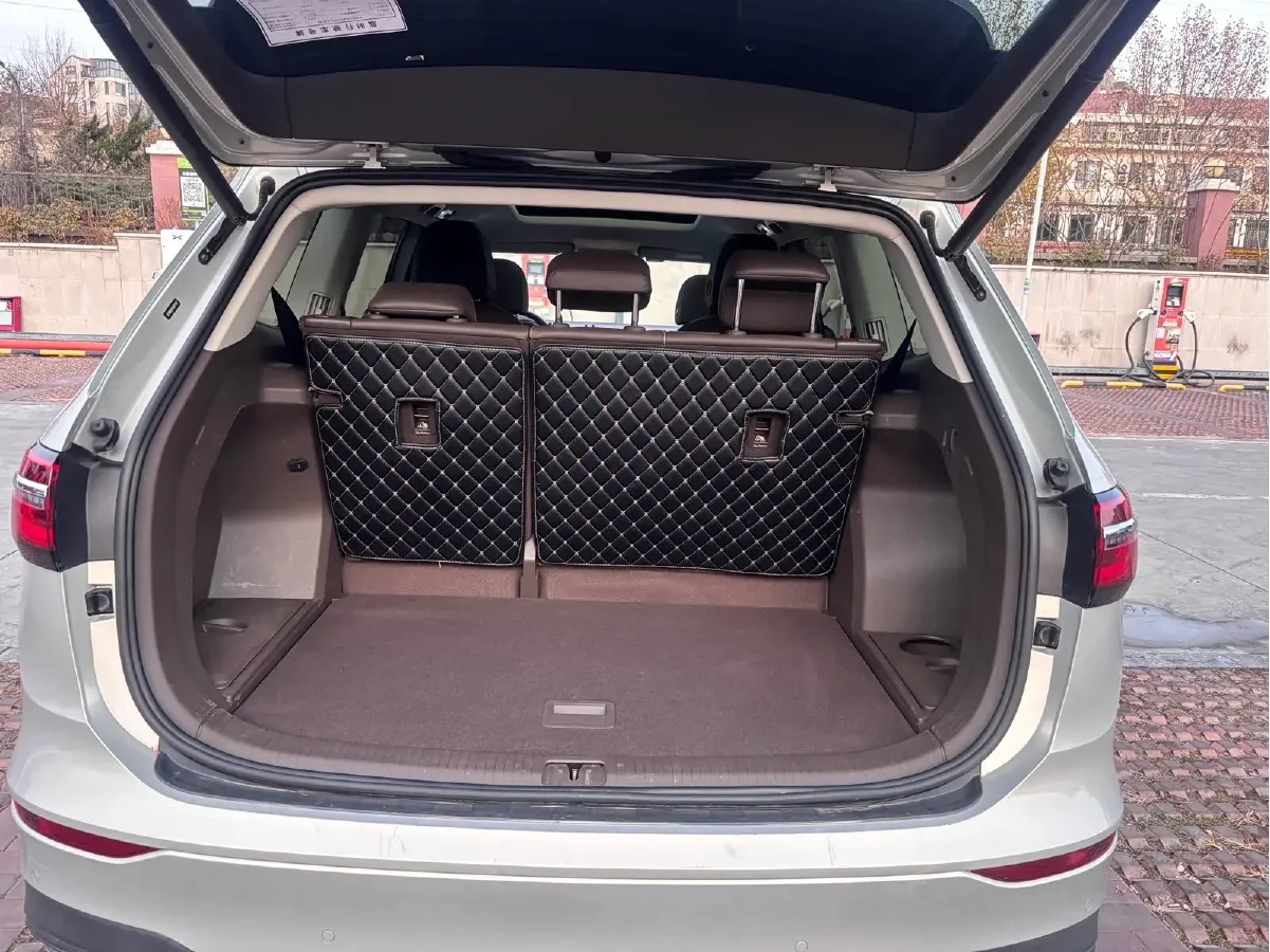 2020 Volkswagen Viloran 2.0T 186HP L4 7DCT,autocango,china used car exporter,china ev exporter,chinese used car exporter,chinese used ev exporter