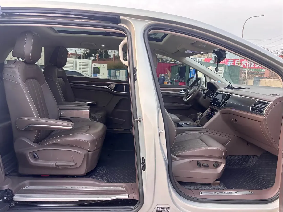 2020 Volkswagen Viloran 2.0T 186HP L4 7DCT,autocango,china used car exporter,china ev exporter,chinese used car exporter,chinese used ev exporter